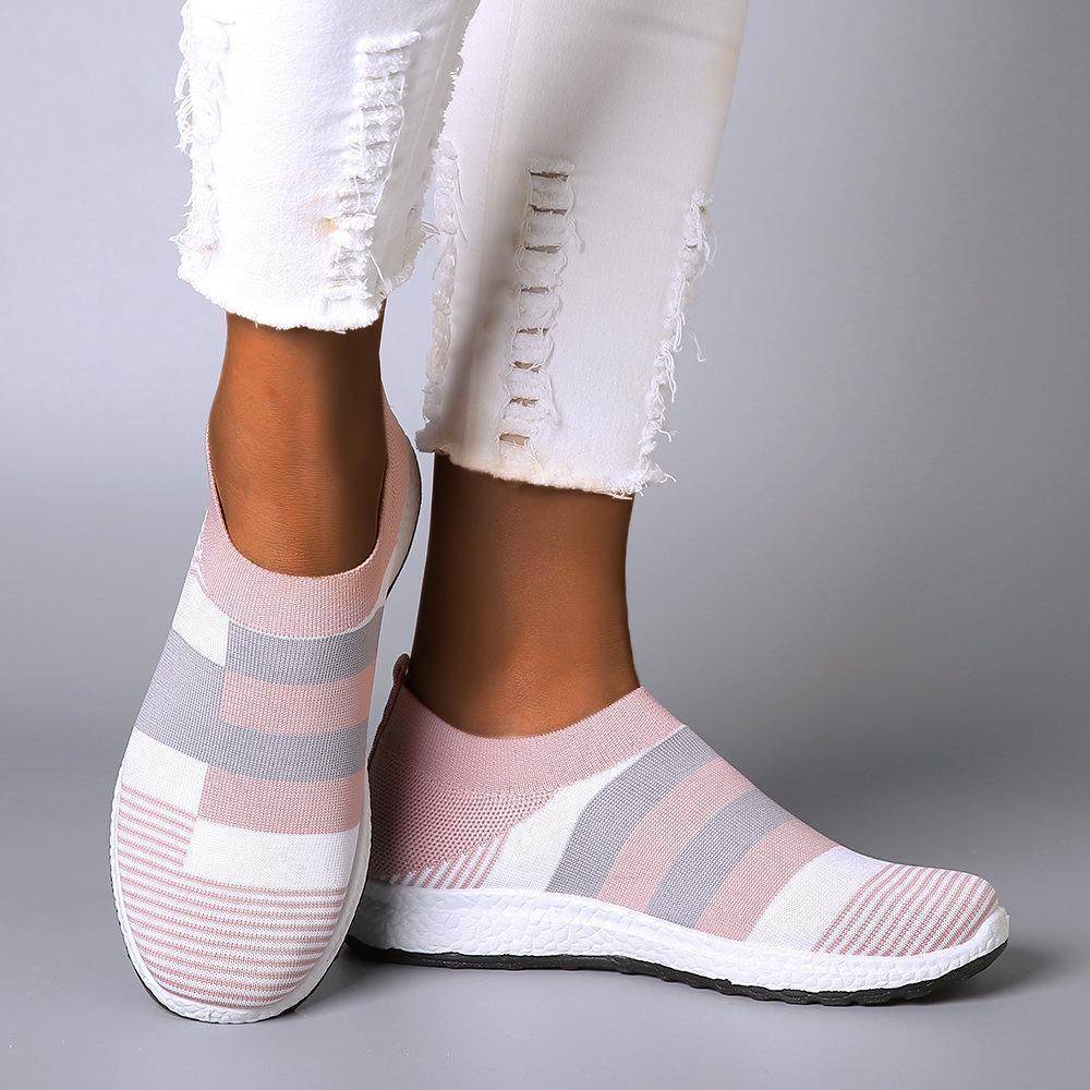 New Women Sneakers Vulcanized Shoes Sock Sneakers Women Summer Slip On Flat Shoes Women Plus Size Loafers